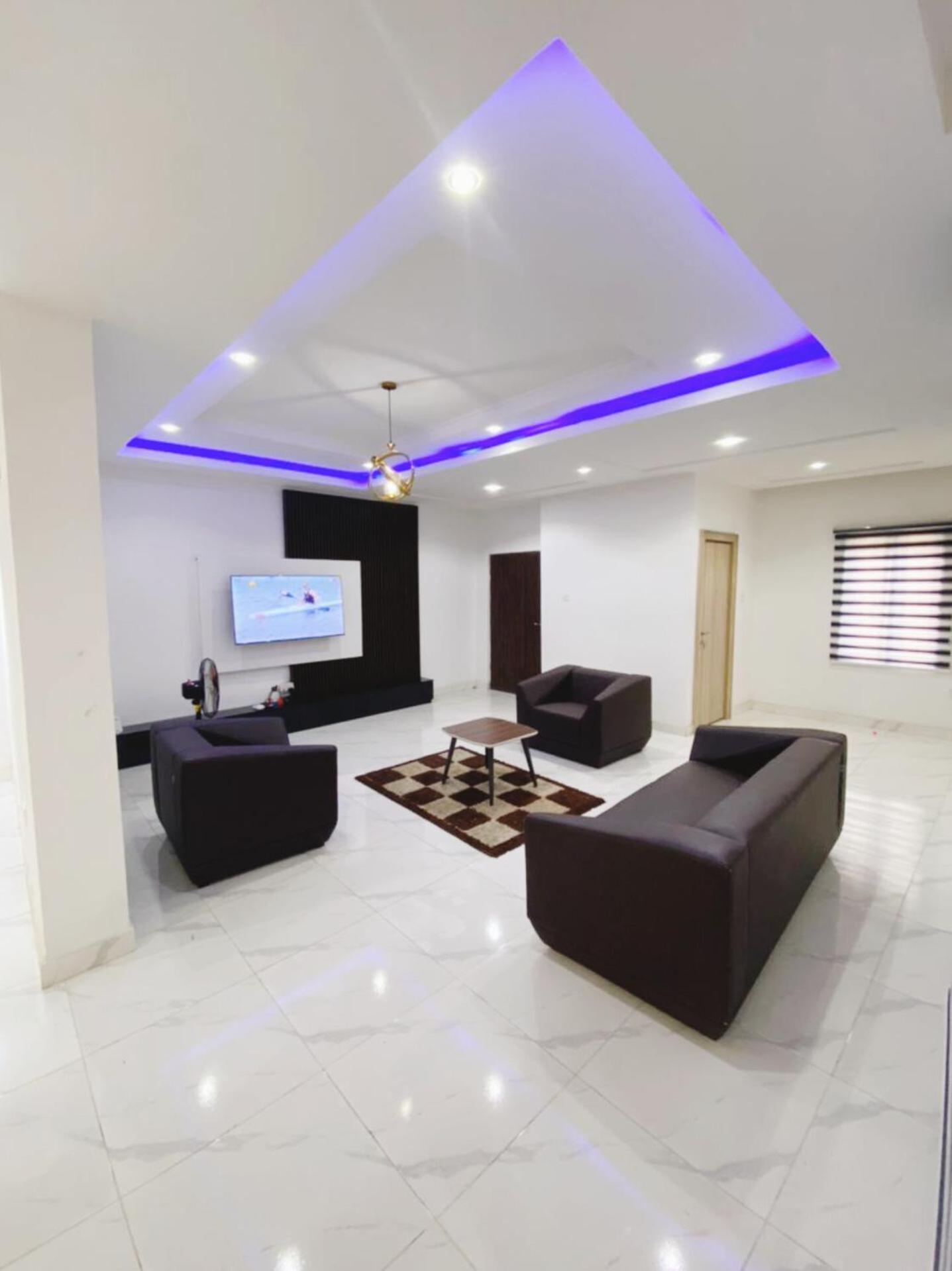 4-Bedroom Apartment Абуджа Экстерьер фото